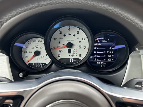 Used 2015 Porsche Macan S image 6