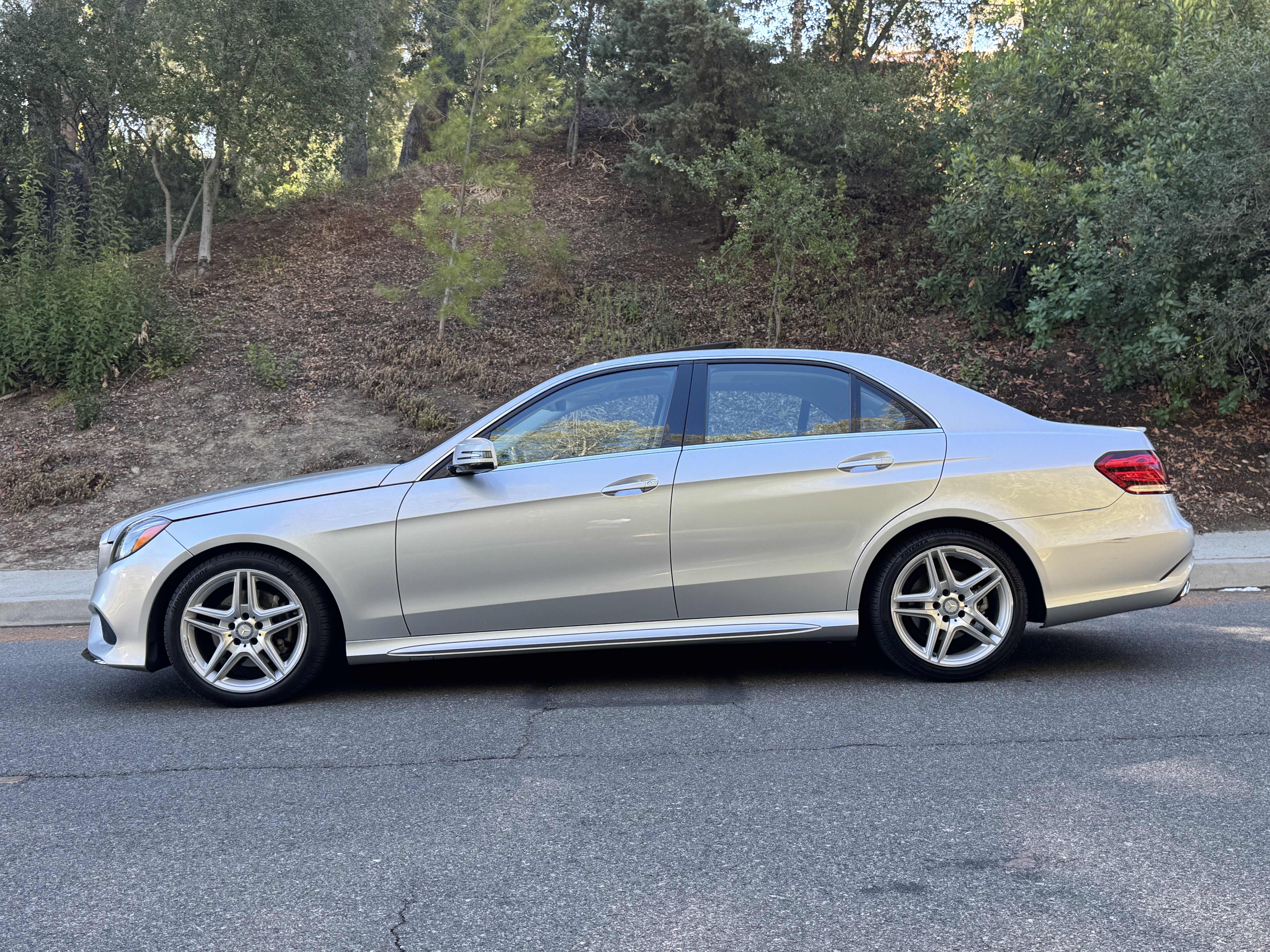 Used 2014 Mercedes-Benz E 350 Sedan image 10