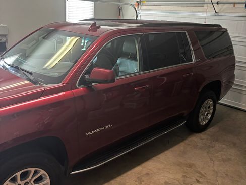 Used 2020 GMC Yukon XL SLT w/ Open Road Package image 26