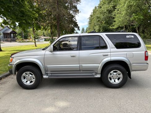 Used 1997 Toyota 4Runner Limited AWD/4WD image 14