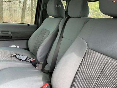 Used 2015 Ford F250 XL w/ Power Equipment Group image 21