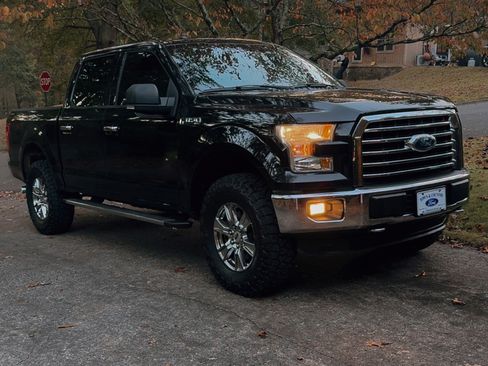 Used 2016 Ford F150 XLT w/ Equipment Group 302A Luxury image 2