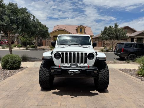 Used 2020 Jeep Gladiator Rubicon w/ Dual Top Group AWD/4WD image 5