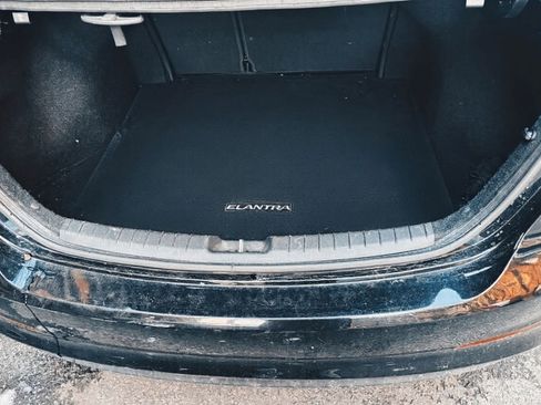 Used 2018 Hyundai Elantra Value Edition w/ Cargo Package image 10