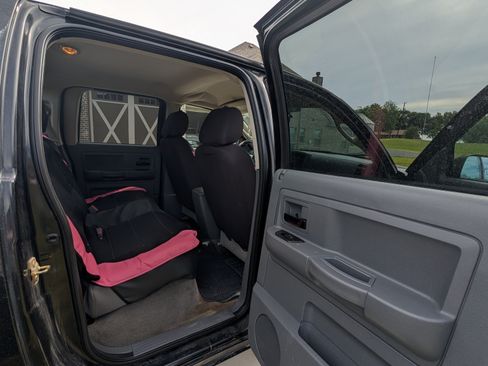 Used 2006 Dodge Dakota SLT w/ Night Runner Group RWD image 11