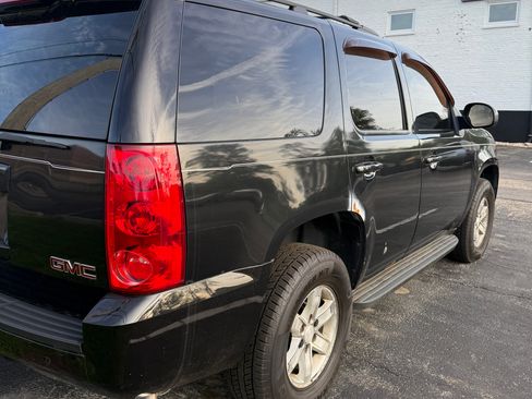 Used 2010 GMC Yukon SLT AWD/4WD image 10