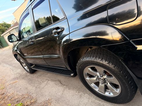 Used 2006 Toyota 4Runner Limited RWD image 11