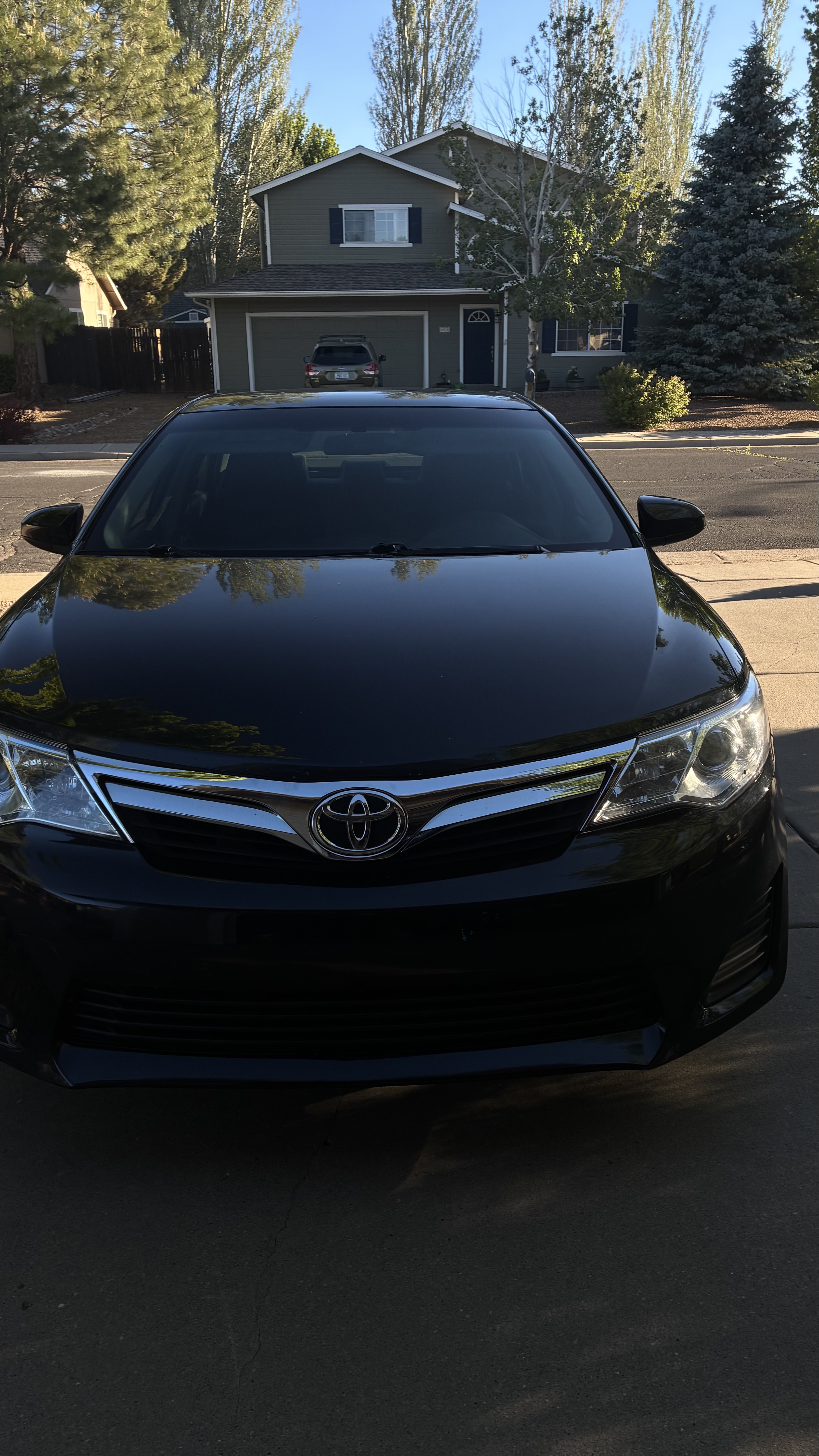 Used 2012 Toyota Camry LE FWD image 10