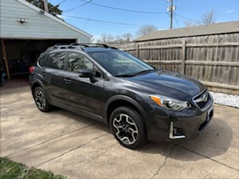 Used 2017 Subaru Crosstrek 2.0i Limited AWD/4WD image 5