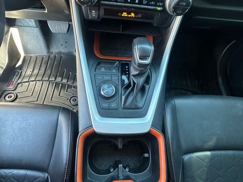 Used 2023 Toyota RAV4 Adventure image 18