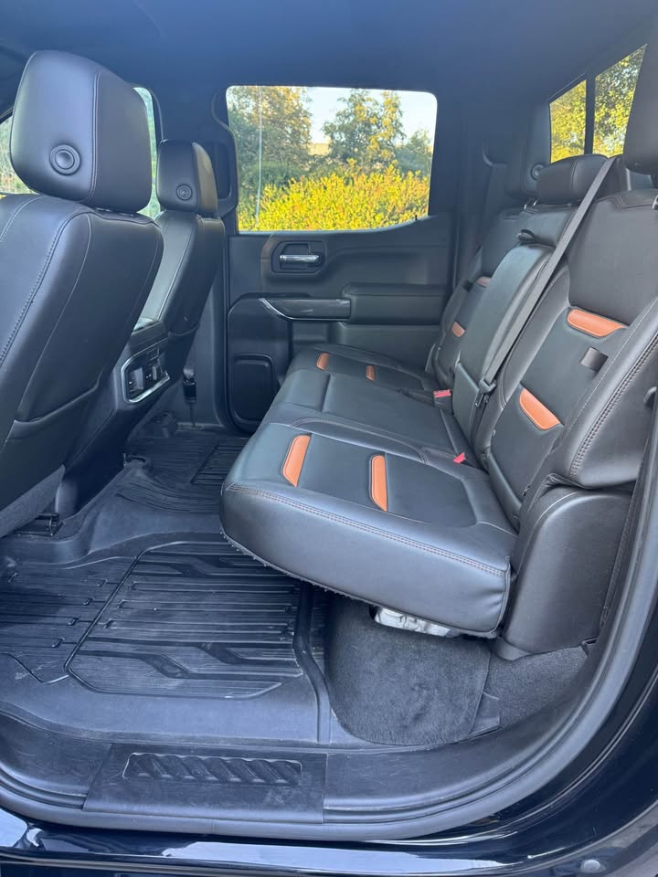 Used 2019 GMC Sierra 1500 AT4 w/ AT4 Premium Package AWD/4WD image 5