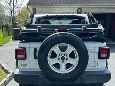 Used 2019 Jeep Wrangler Unlimited Sport S image 15