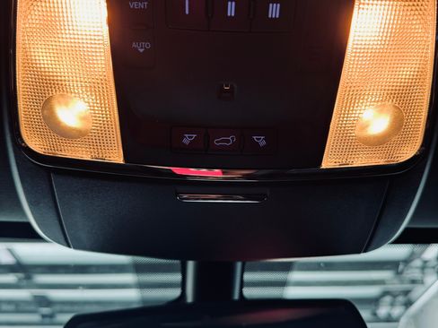 Used 2014 Jeep Grand Cherokee Limited image 14