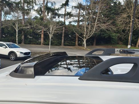 Used 2012 Nissan Pathfinder LE image 23