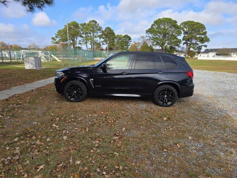 Used 2017 BMW X5 xDrive35i image 1