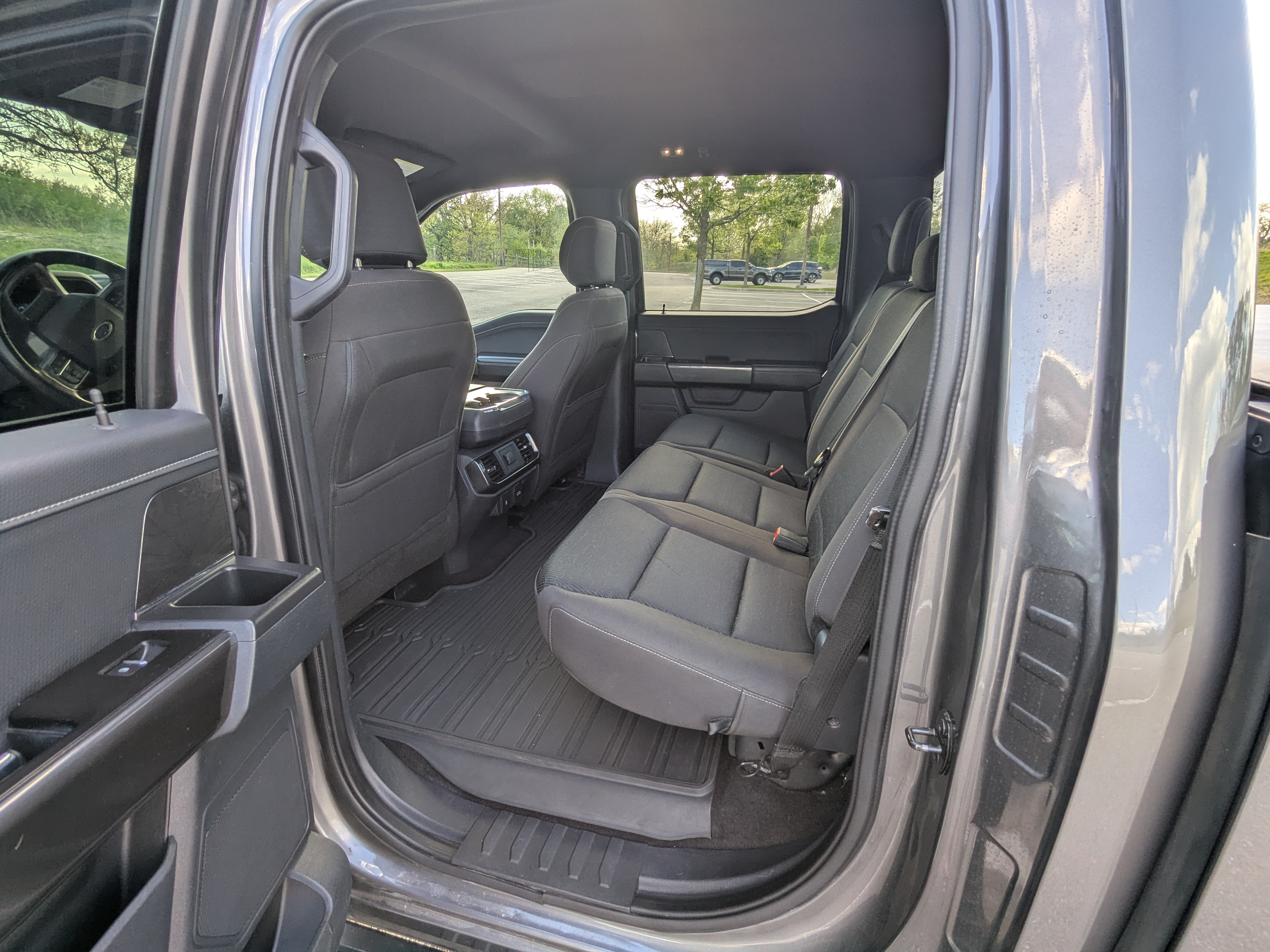 Used 2021 Ford F150 XLT w/ Equipment Group 302A High AWD/4WD image 12