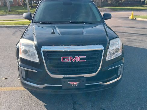 Used 2017 GMC Terrain SLE w/ Convenience Package image 4