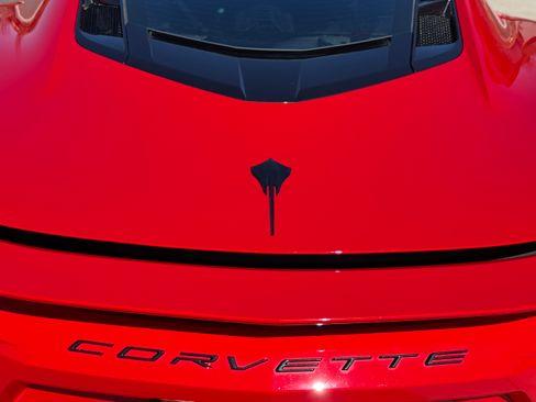 Used 2024 Chevrolet Corvette Stingray Preferred Cpe image 17