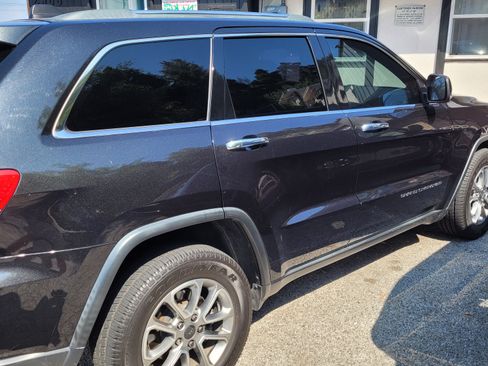 Used 2014 Jeep Grand Cherokee Limited image 1