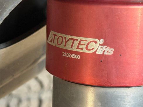 Used 2021 Toyota Tacoma TRD Off-Road w/ Technology Package image 13