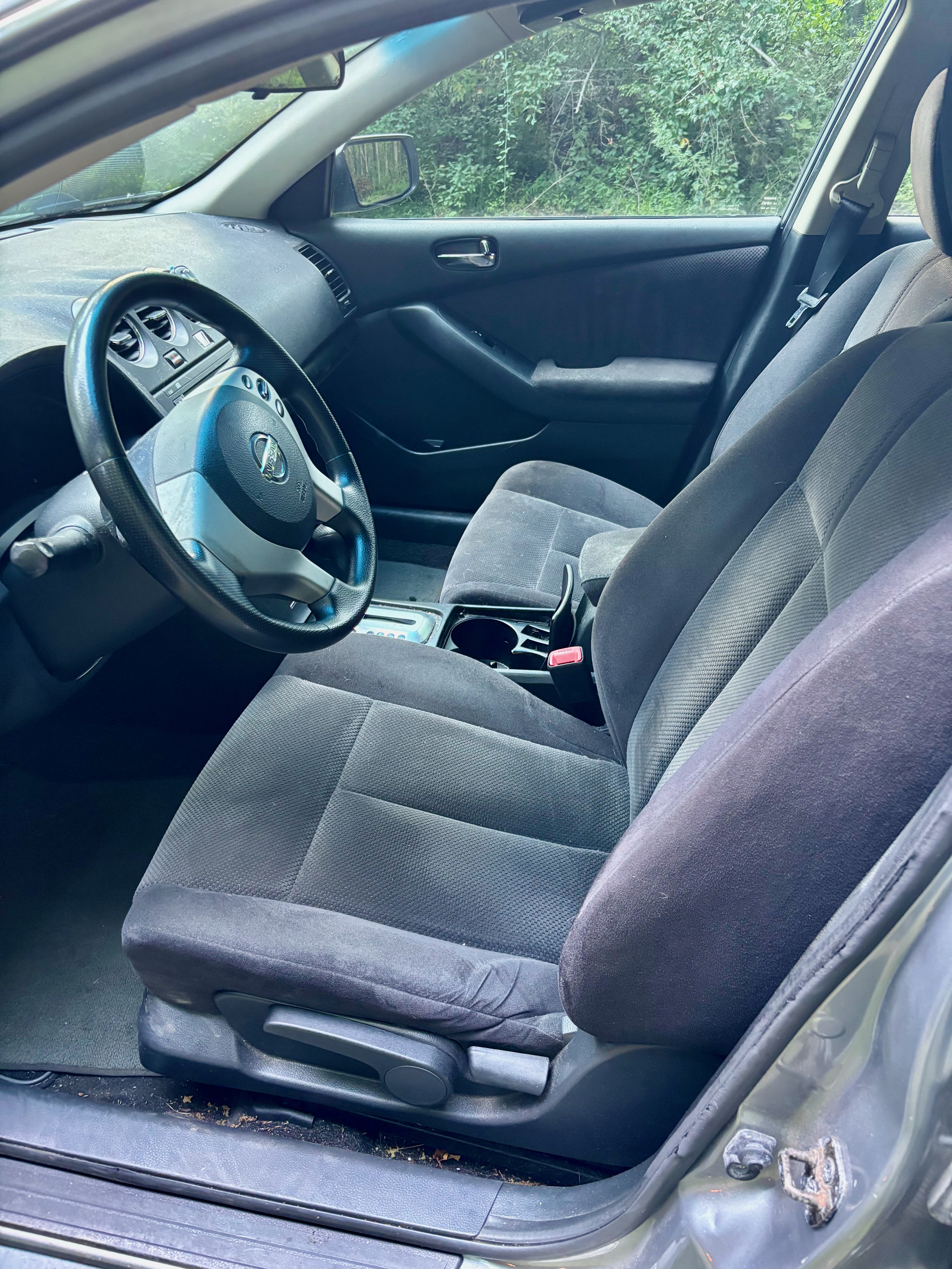 Used 2009 Nissan Altima Hybrid Sedan FWD image 8