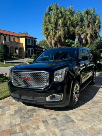 Used 2017 GMC Yukon XL Denali w/ Open Road Package AWD/4WD image 1