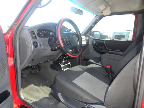 Used 2011 Ford Ranger XLT image 11
