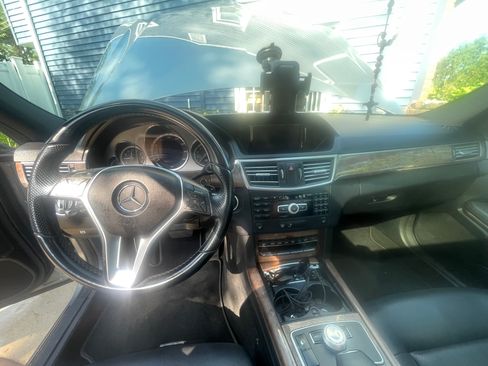 Used 2012 Mercedes-Benz E 350 4MATIC Sedan image 8