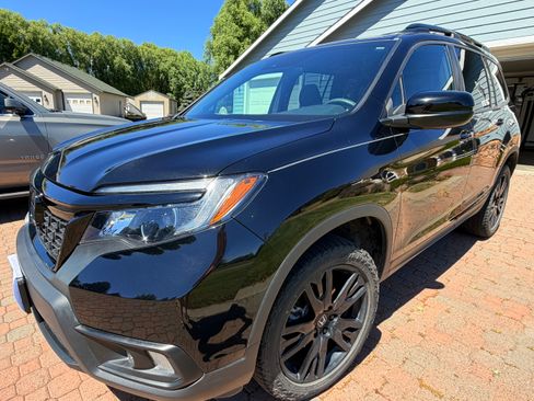 Used 2021 Honda Passport Sport image 5