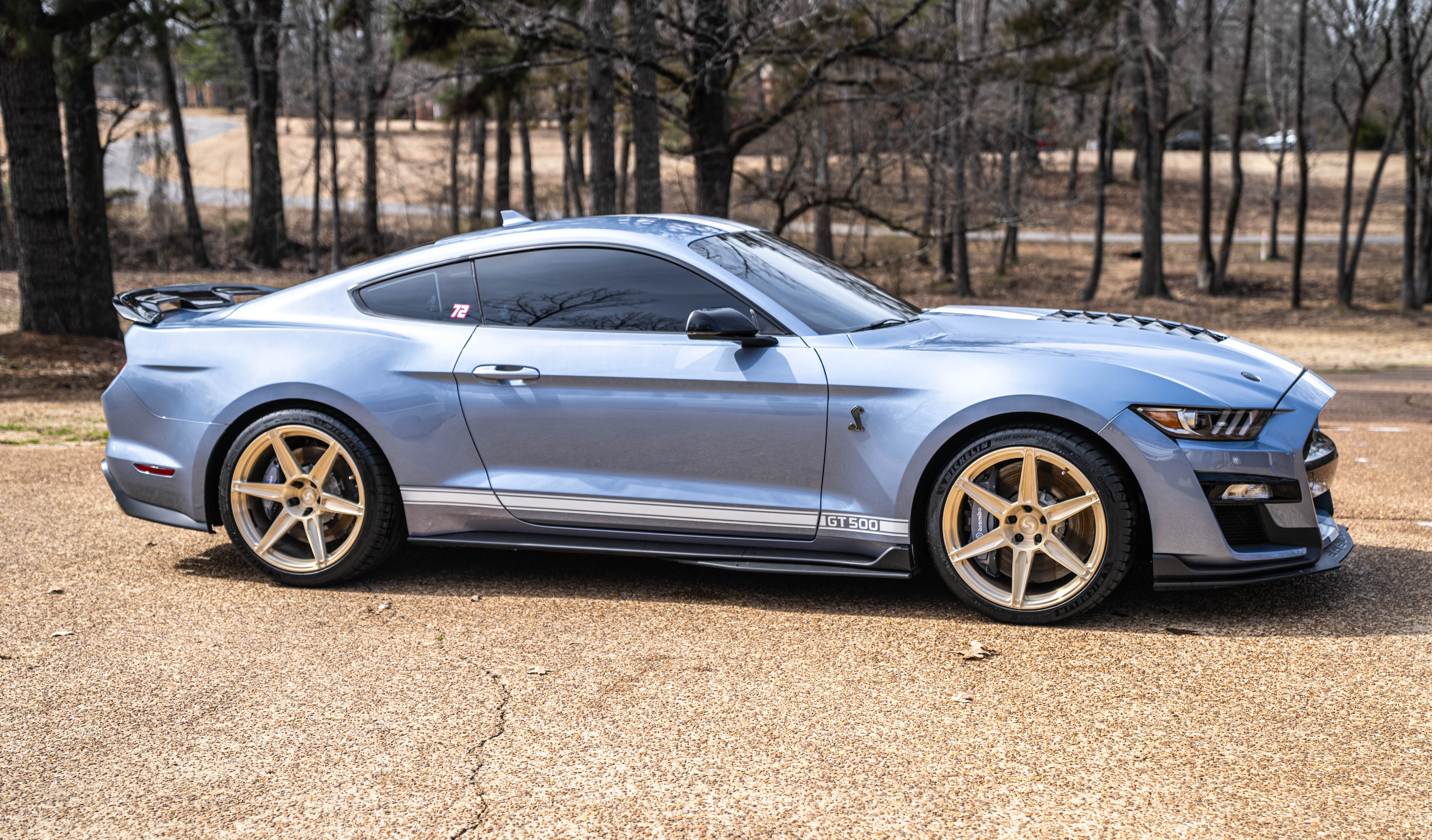 Used 2022 Ford Mustang Shelby GT500 w/ Technology Package RWD image 2