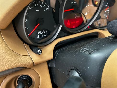 Used 2007 Porsche Boxster RWD image 13