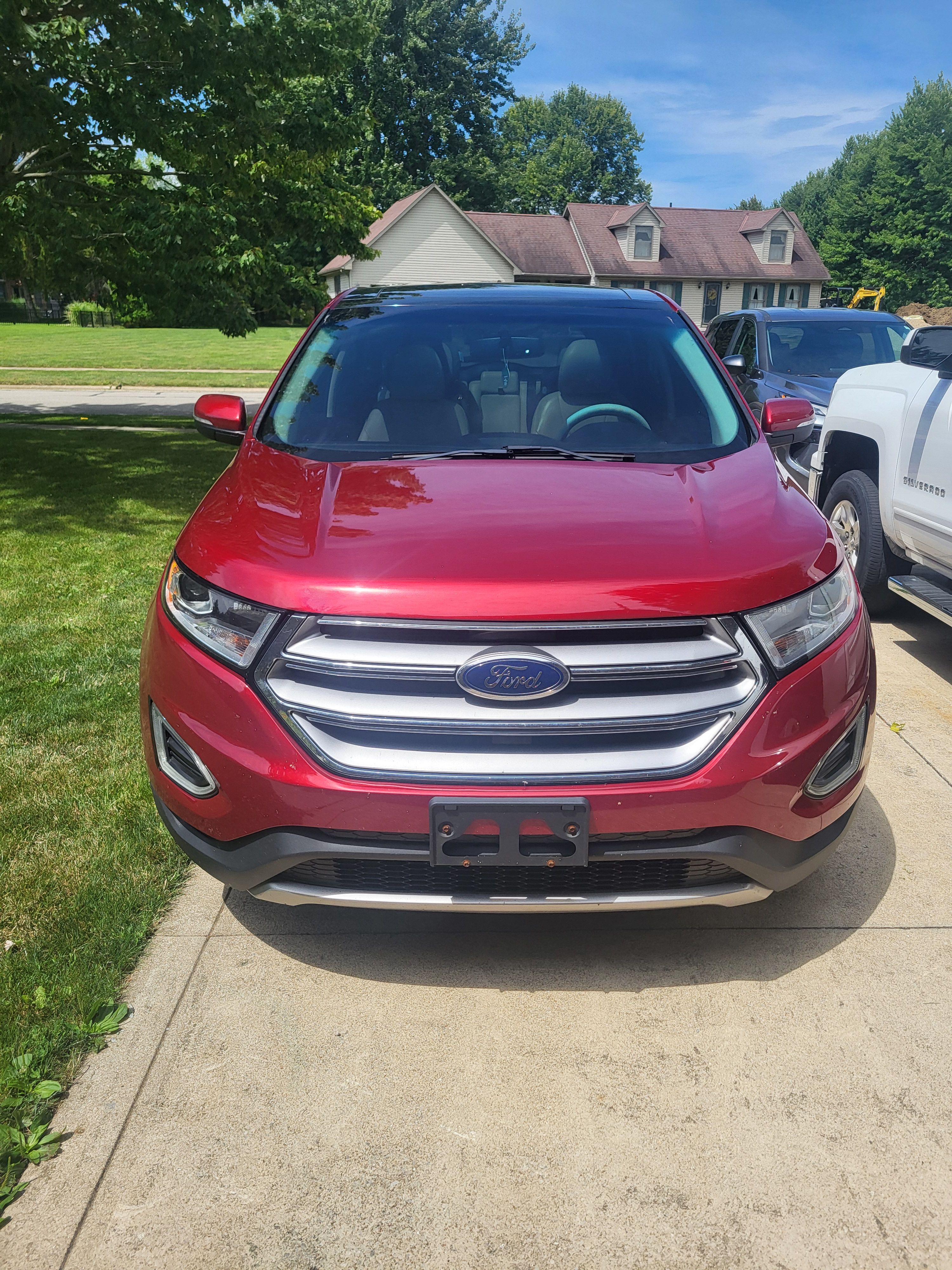 Used 2017 Ford Edge Titanium w/ Equipment Group 301A AWD/4WD image 2
