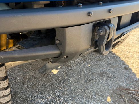 Used 2021 Ford Bronco Black Diamond w/ Sasquatch Package image 9