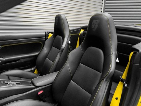 Used 2016 Porsche 911 Turbo S image 15