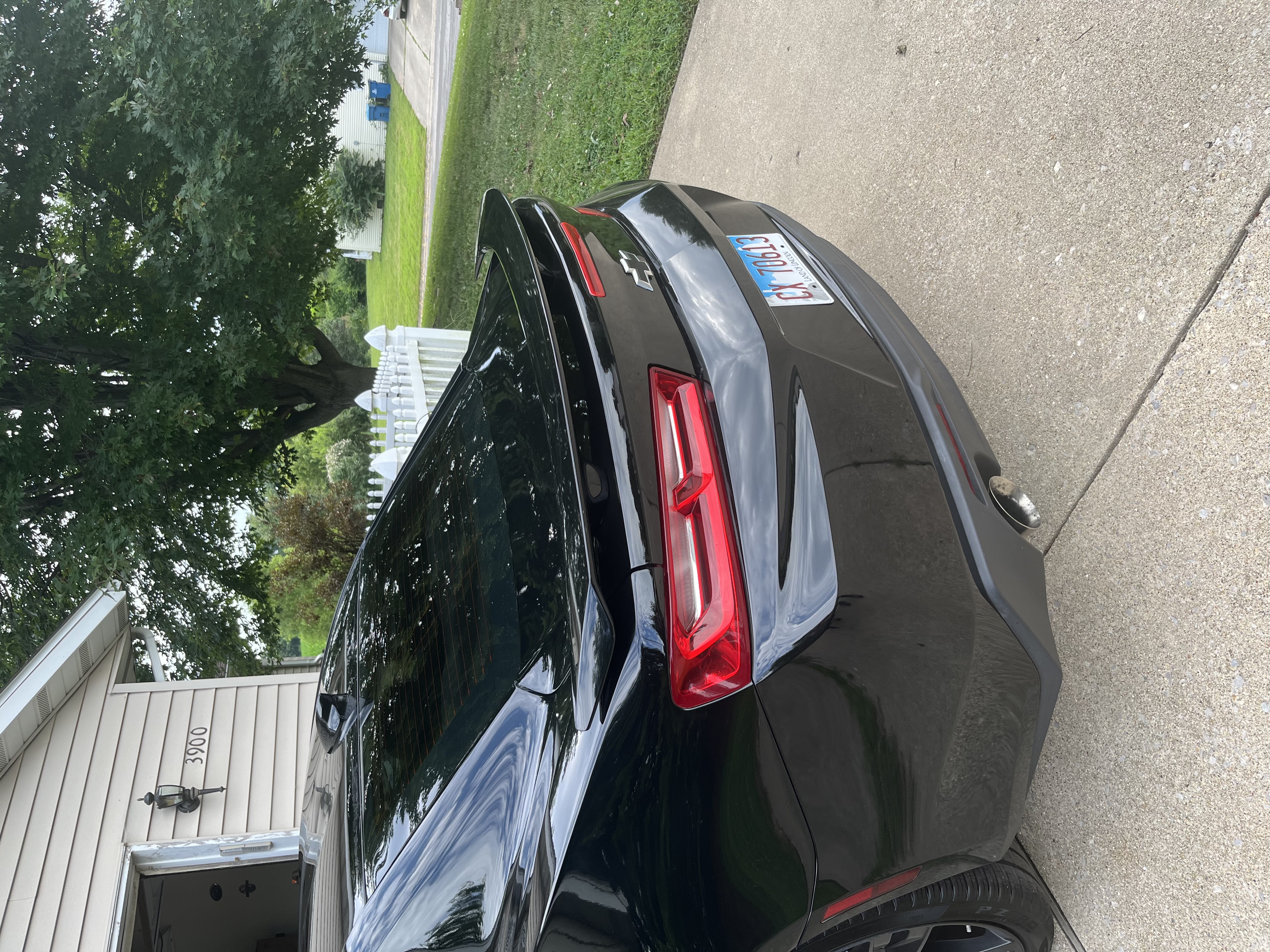 Used 2018 Chevrolet Camaro SS RWD image 14