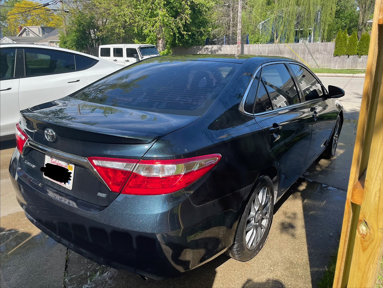Used 2016 Toyota Camry SE FWD image 4