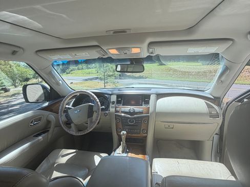 Used 2014 INFINITI QX80 2WD w/ Theater Package image 11