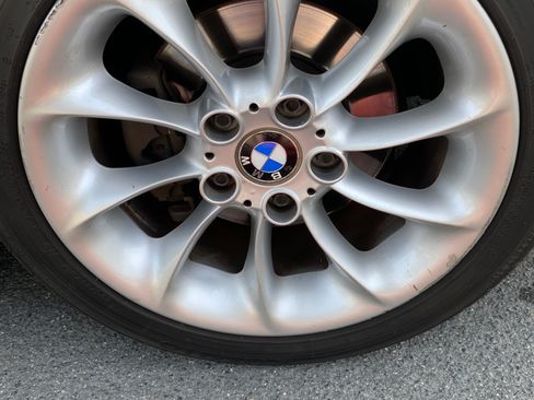 Used 2004 BMW Z4 2.5i RWD image 23