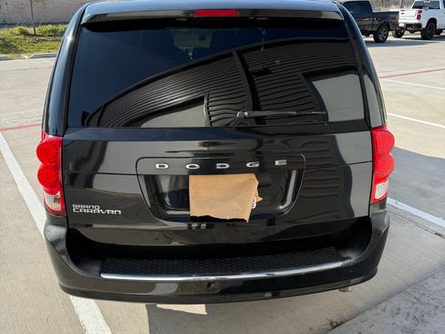 Used 2016 Dodge Grand Caravan SE w/ Quick Order Package 29E SE image 5