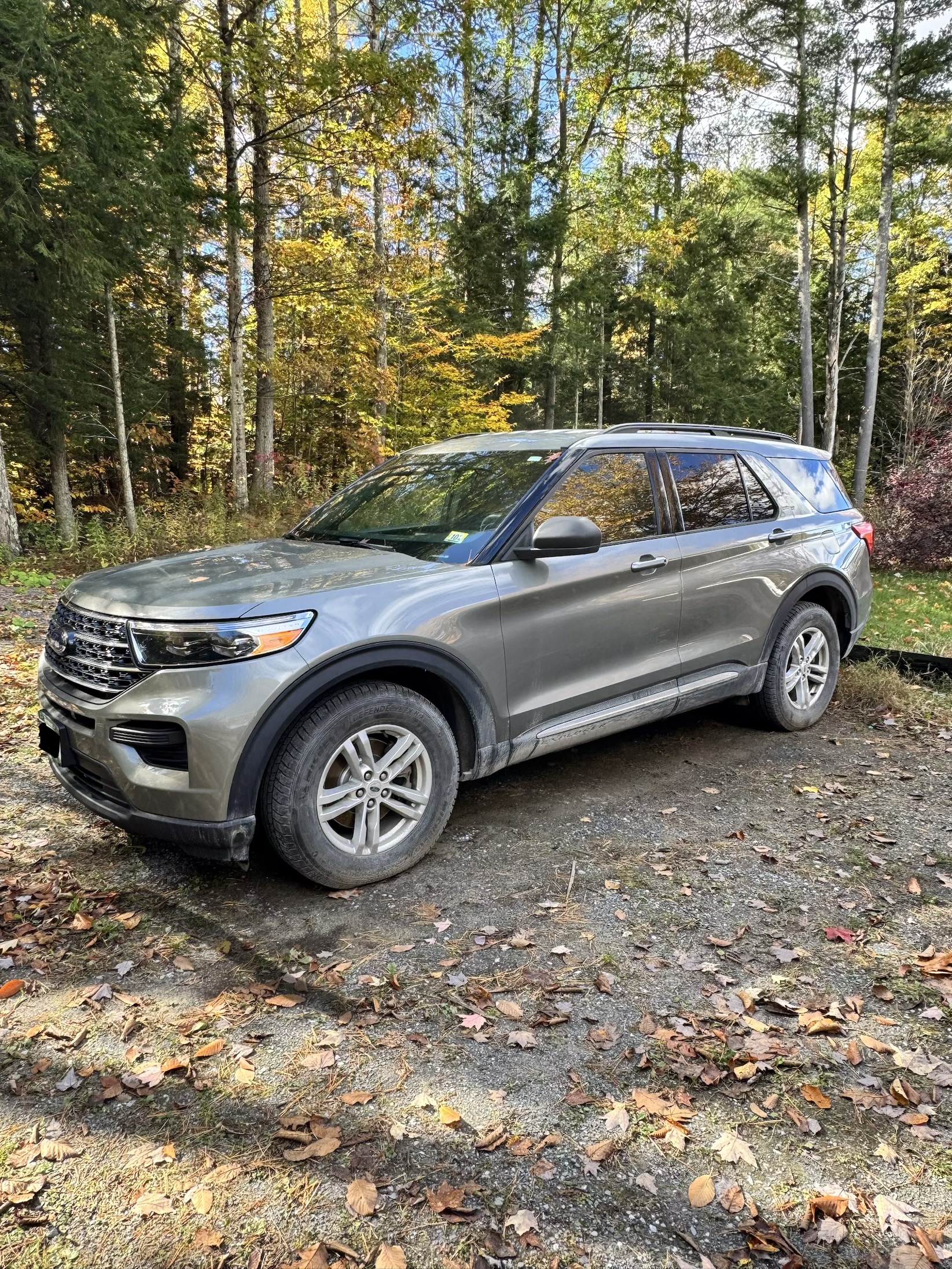 Used 2020 Ford Explorer XLT w/ Comfort Package AWD/4WD image 1