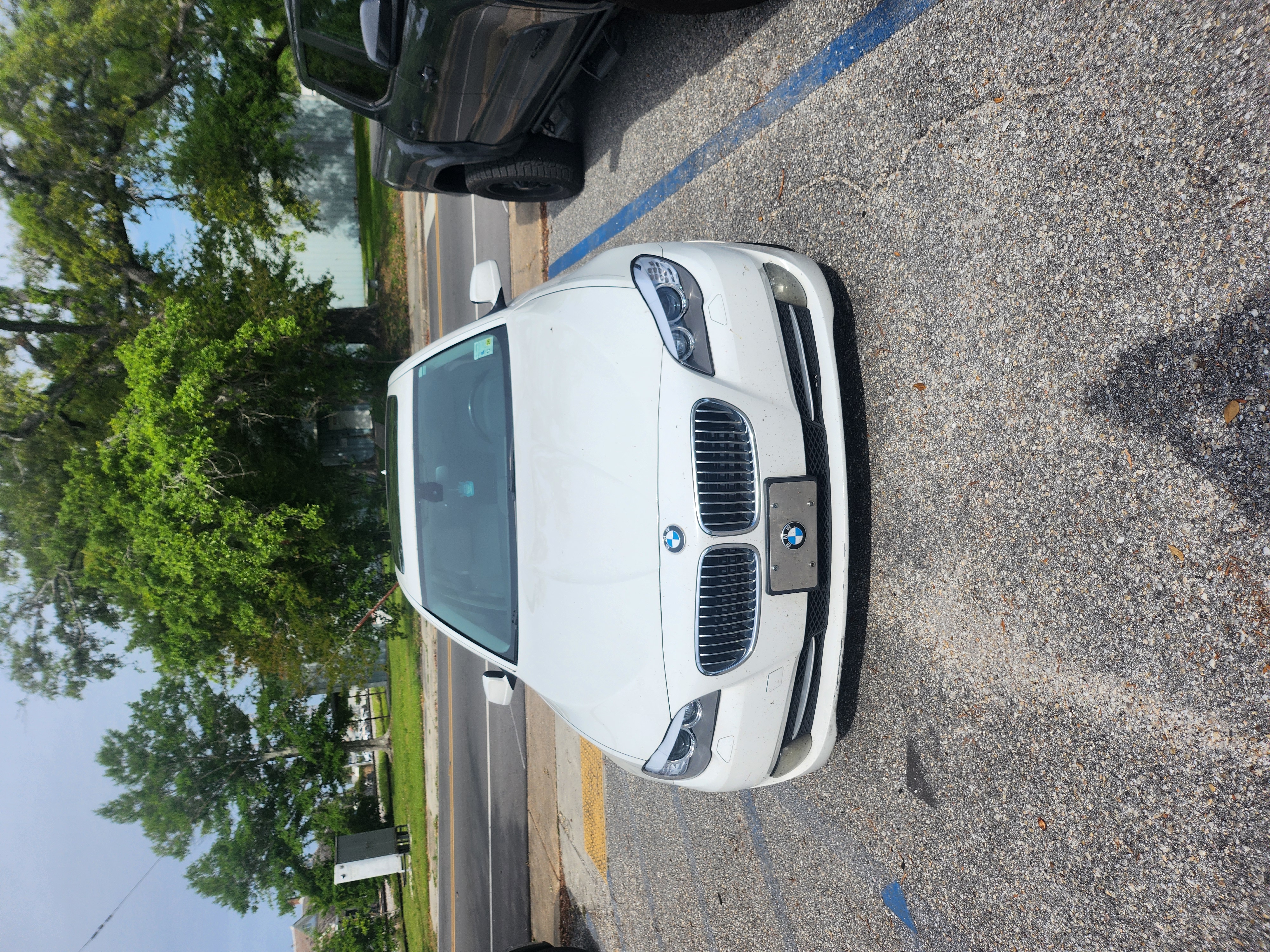 Used 2011 BMW 528i Sedan RWD image 2