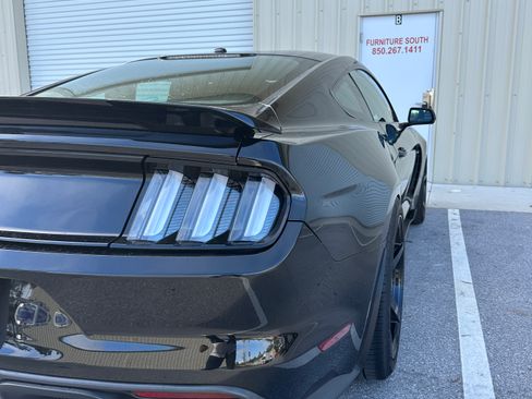 Used 2017 Ford Mustang Shelby GT350 w/ Electronics Package image 9