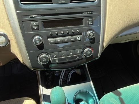 Used 2015 Nissan Altima 2.5 S w/ Power Driver Seat Package FWD image 6
