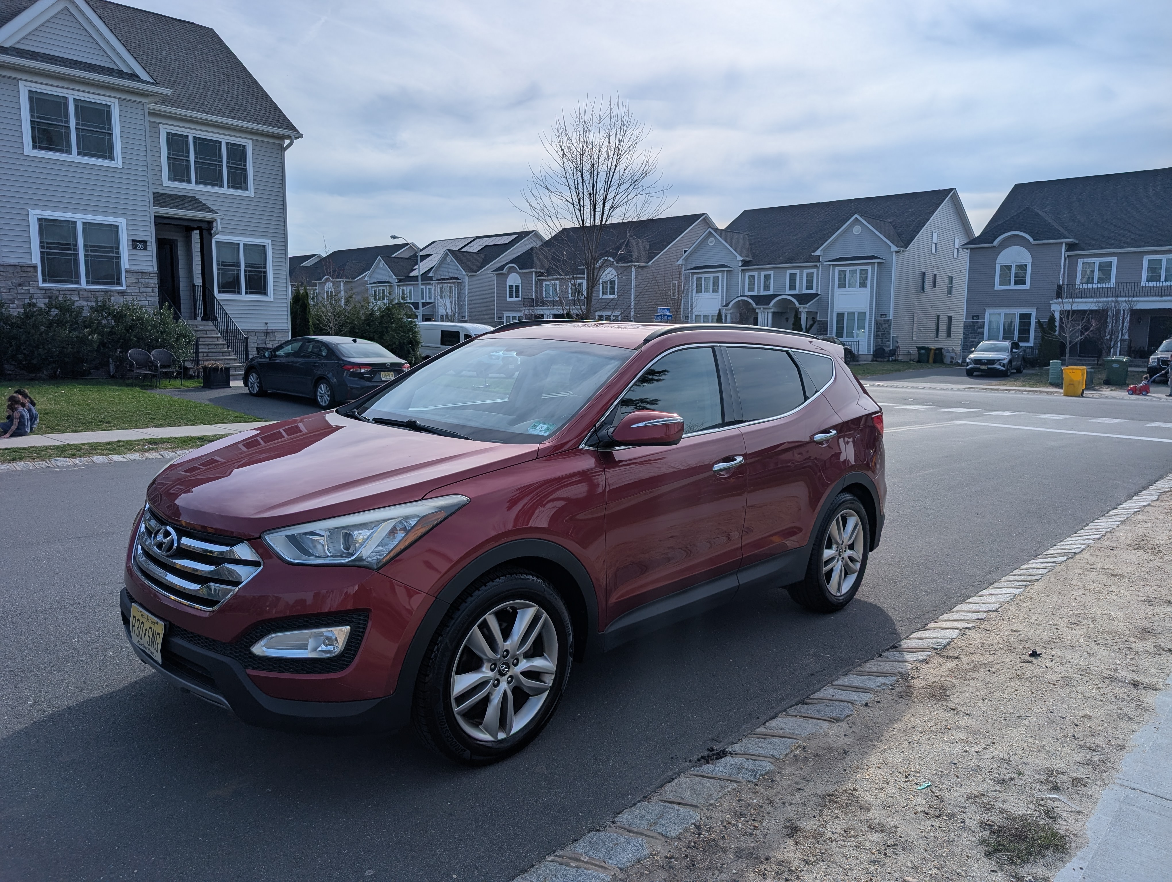 Used 2014 Hyundai Santa Fe Sport 2.0T w/ Navigation Package 06 FWD image 8