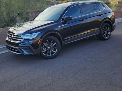Used 2022 Volkswagen Tiguan SE