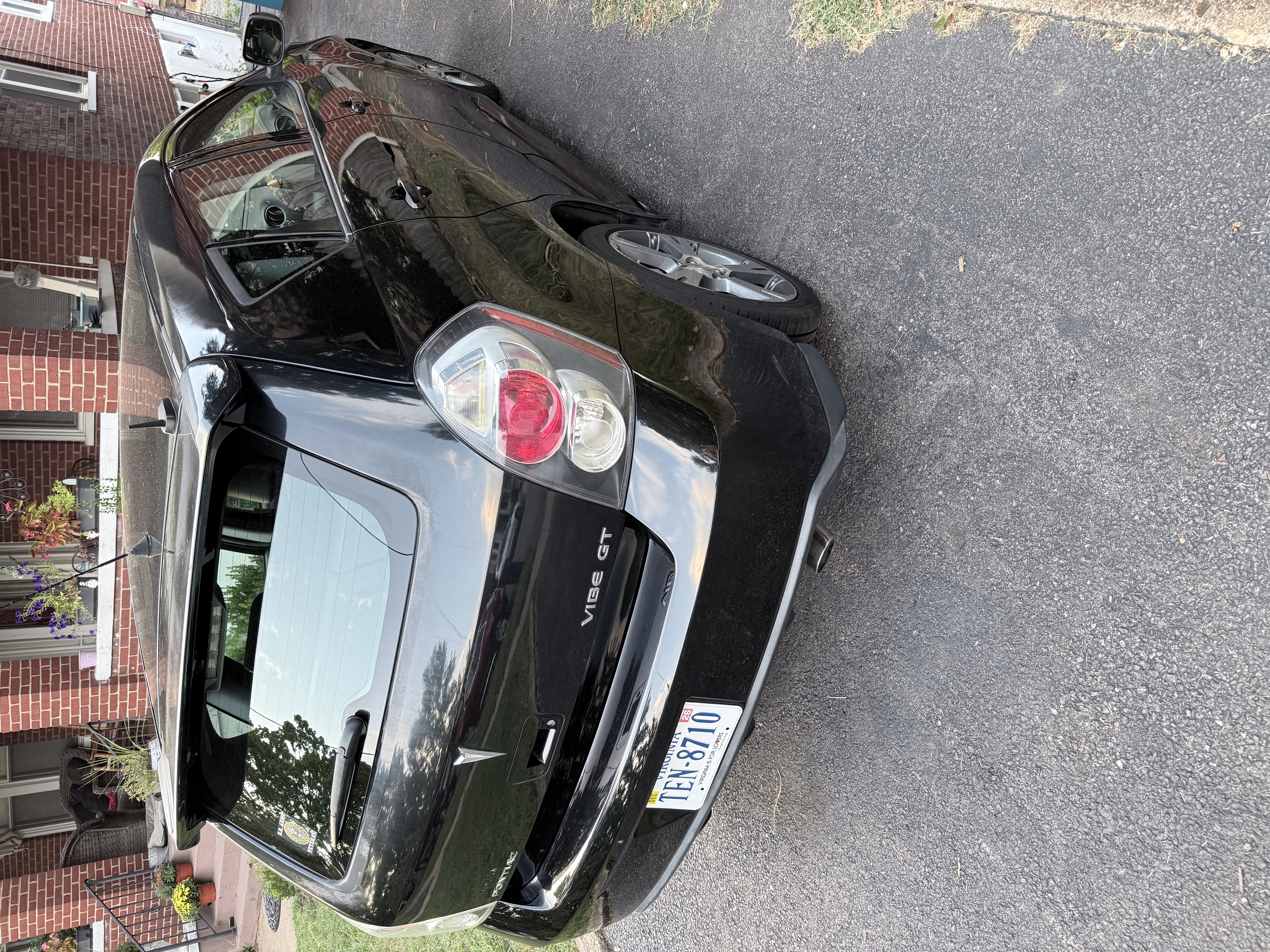 Used 2009 Pontiac Vibe GT FWD image 6