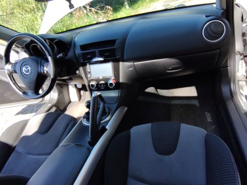 Used 2005 MAZDA RX-8 w/ MT Touring Pkg image 21