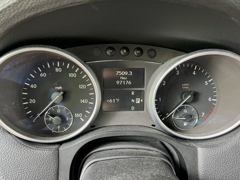Used 2008 Mercedes-Benz GL 450 4MATIC image 31