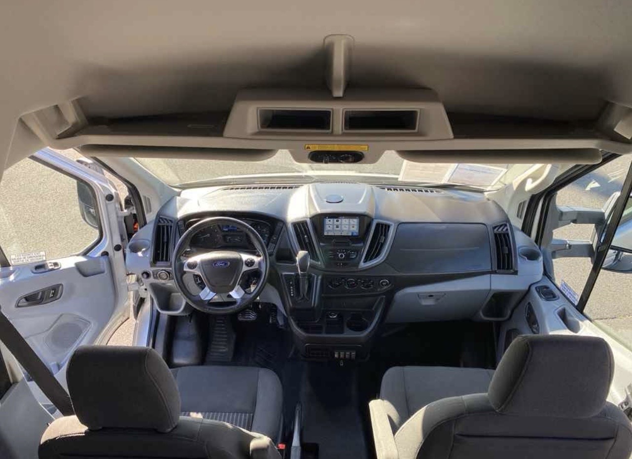 Used 2018 Ford Transit 350 XL RWD image 5