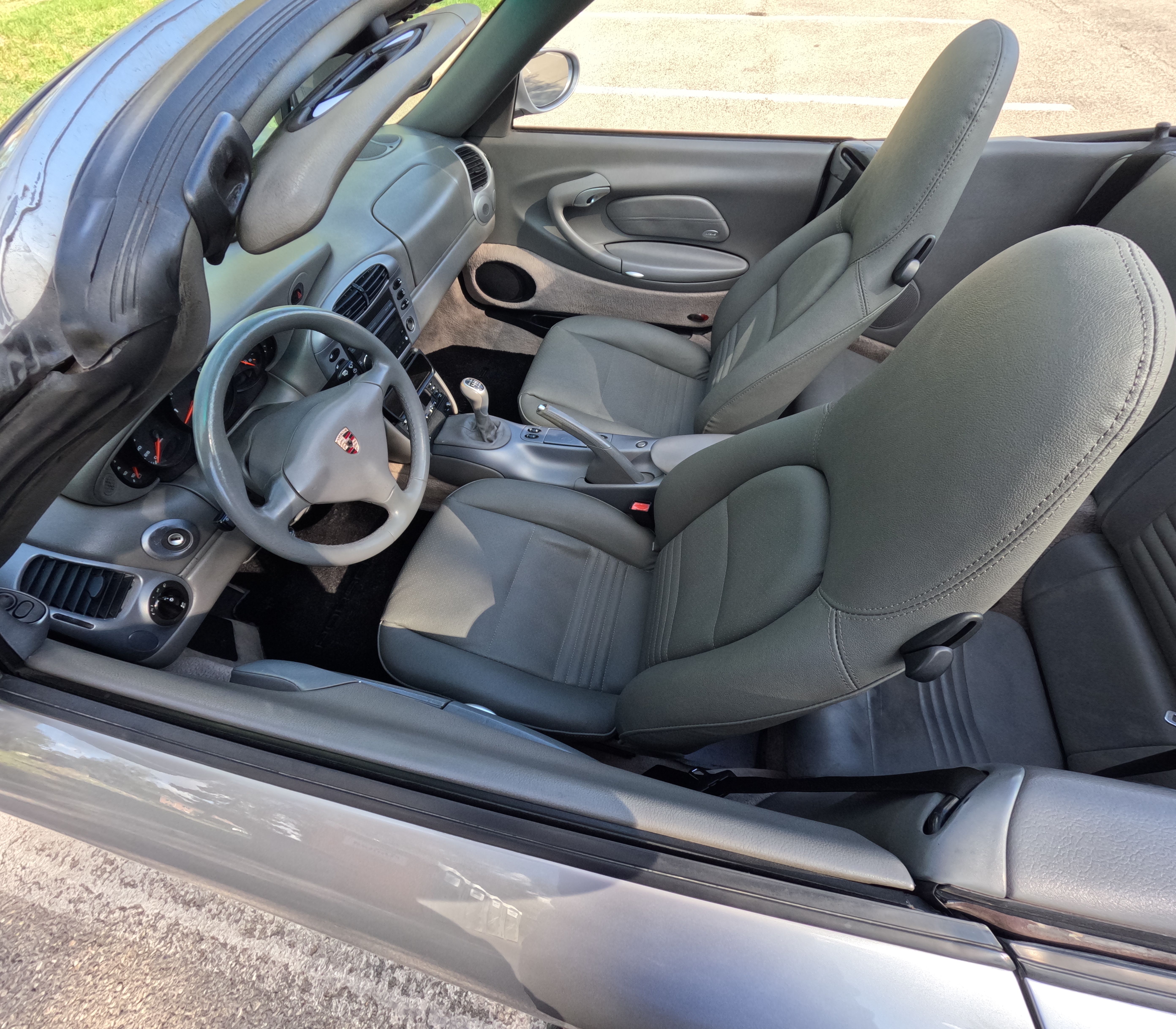 Used 2001 Porsche 911 Cabriolet image 17